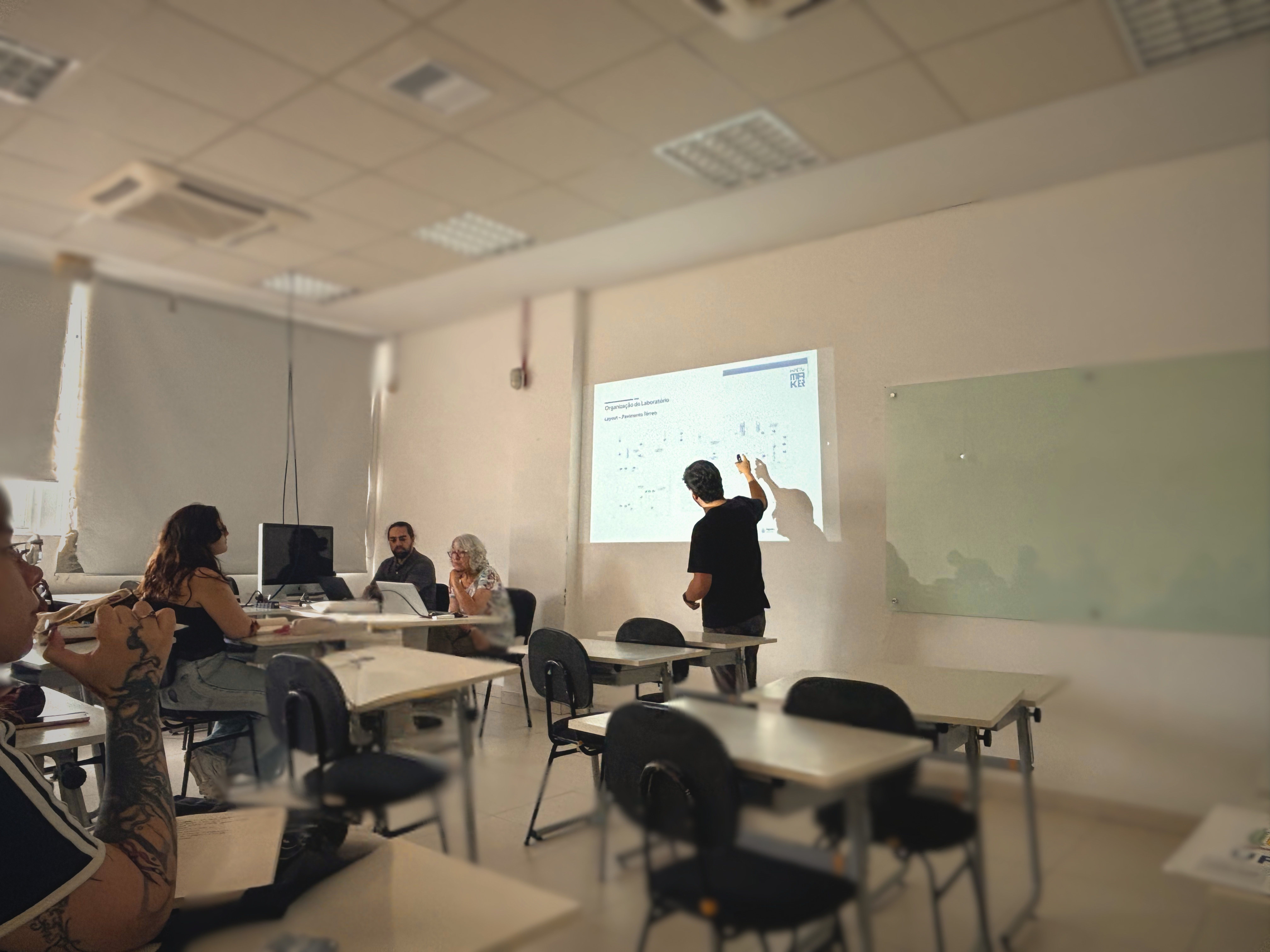 Workshop de Desafios em um MakerSpace